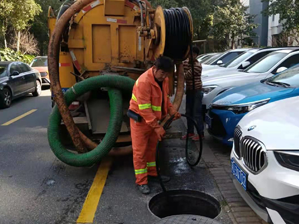 郎溪排污管道清淤